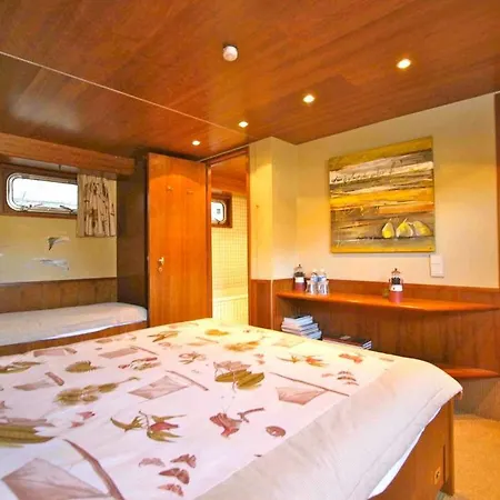 Peniche D'Hotes Ms Elisabeth Namur Exterior photo