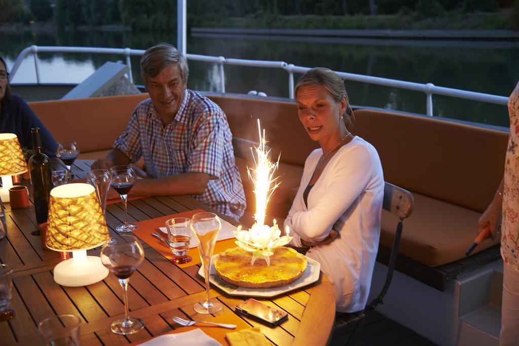 Botel Peniche D'hotes Ms Elisabeth Namur