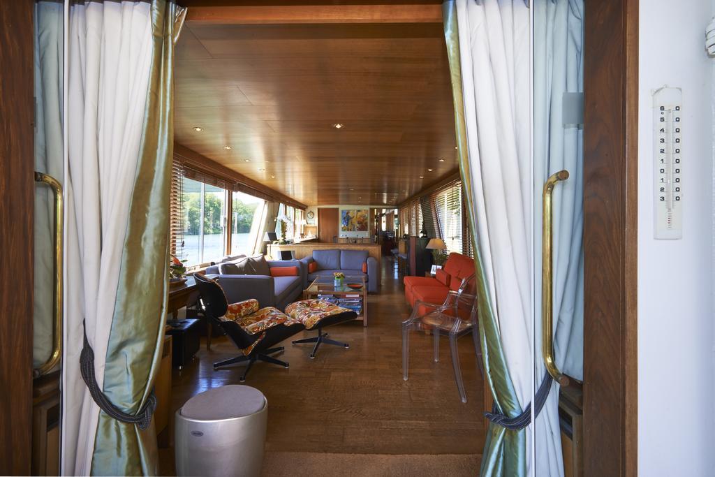 Péniche D'hôtes Ms Elisabeth 3*